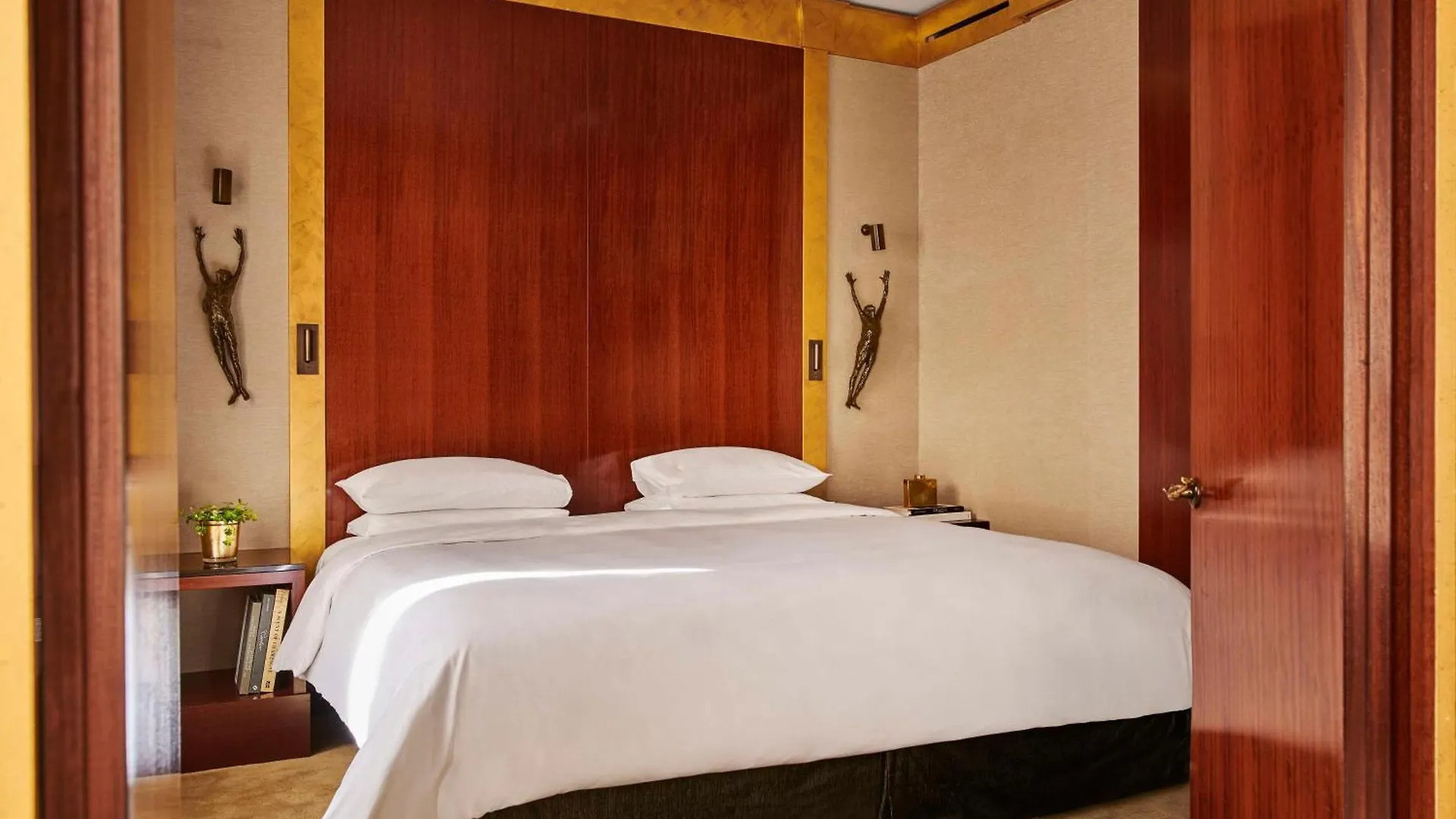 Отель Park Hyatt Paris - Vendome