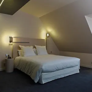 De Nell Hotell